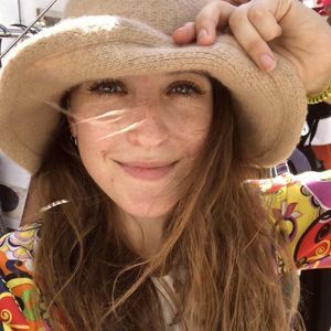 Meet your Posher, Suzie